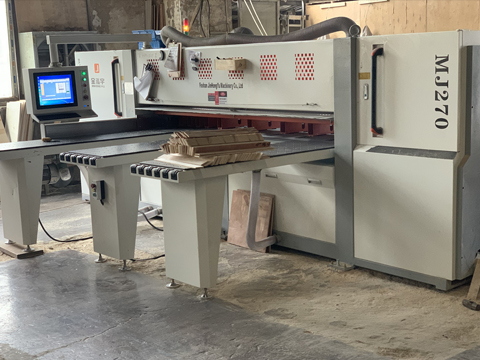 生產(chǎn)設(shè)備